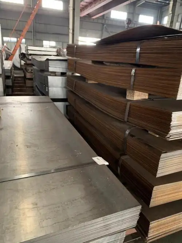 科尔沁右翼中考登钢板销售